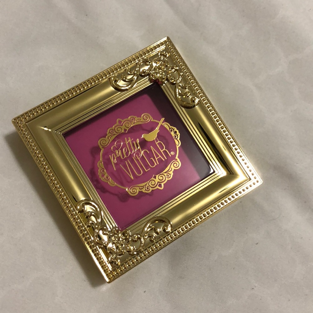 Pretty Vulgar -make them blush (prim Vixen)